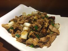 宣威小炒肉-宣威山野人家·云南菜·菌火锅(金碧店)