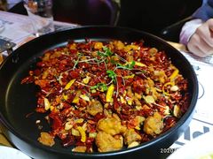 -爱啤精酿·民谣酒馆(滨江店)