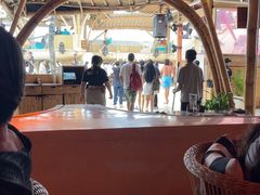 -FINNS Beach Club