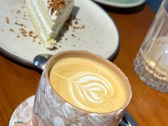 莓果奶昔-Be Lived Cafe比例咖啡(摩天轮店)
