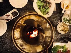 -宽板凳老灶火锅(外馆斜街店)