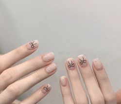 -UMl Nail 尤米美甲美睫半永久