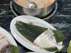 -小海豚•老字号海鲜餐厅(天涯店)