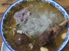 -叶新小吃店(来凤小区总店)