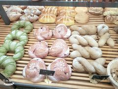 -焙丽拾光(麦凯乐直营店)