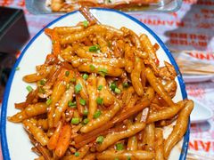 -威记烧嘢·南宁烧烤·超级生牛(绿地店)