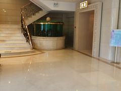 -碧中海汤泉汗蒸酒店