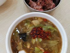 -邢老三肉丸胡辣汤腊牛肉夹馍(华阴分店)