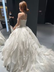-Vera Wang婚纱礼服旗舰店