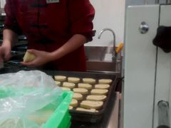 -上海哈尔滨食品厂(汇联商厦店)