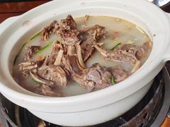 -亿诣蝎府炸酱面羊蝎子火锅(酷车小镇店)