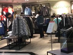 -上海置地广场(南京东路店)