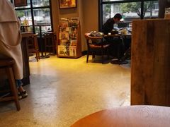 大堂-星巴克(上海汇锦里店)