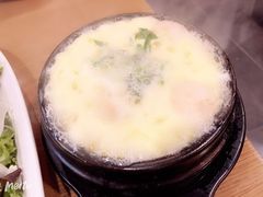 蒸蛋-Myth猪蹄(明洞店)