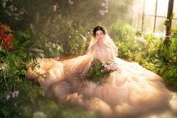 -雪中彩影婚纱摄影·微光艺术中心