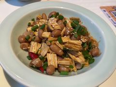 -红樱桃·欢乐餐厅(太原里店)