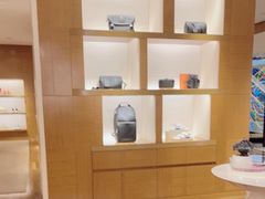-LV路易威登(贵和购物中心店)