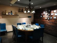 包厢-船梆煮•蒸汽海鲜·炉火烤肉(五四广场店)