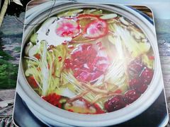 -云南印象昭通天麻火腿鸡(新疆石油花园二期店)