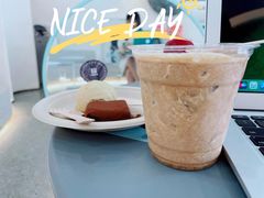 -HUGS coffee(东区店)