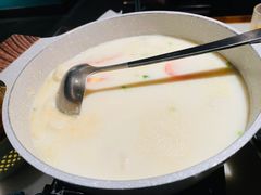 -佬麻雀·剁椒鱼头(京基KK One店)