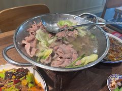 -肖四女乐山跷脚牛肉(世博源店)