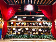 -老滇山寨•云南特色菜•地方菜•民族风情歌舞表演(金碧店)