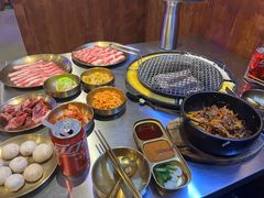 -釜山火炉·海鲜烤肉(紫藤路店)