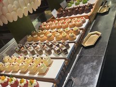 -圣丰索菲特·2 On 988 Café 自助餐厅