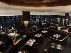 -MONICH牛排融合餐厅(和义大道购物中心店)