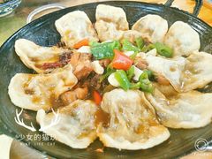 地锅小公鸡-十二道丰味·徐州土菜·烧烤(何山路店)