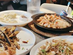 -五谷丰登农家院·地道胶东菜·海鲜烧烤(威海店)