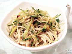 凉拌莜面-八珍饺子·烤鸭·家常菜