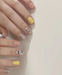 -悦指间美甲美睫