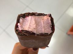 -全家便利店(虹桥路四店)