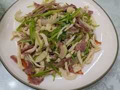 -六和聚传统烤鸭.天津菜(和平店)