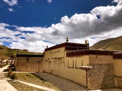 -比如骷髅墙景区