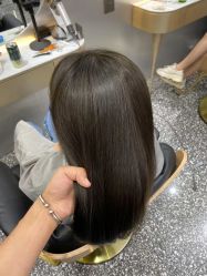 -Tloml salon