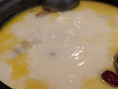 -顺德公猪肚鸡·椰子鸡(惠东天虹店)