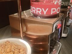 -牛YO寿喜烧·铁板烧和牛火锅自助(市府恒隆店)