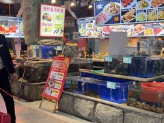 -乔家小院•本地小海鲜•非遗驴肉(万年泉路店)