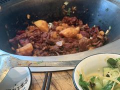 -山河屯铁锅炖鲜鹅·东北菜(开发区一店)