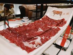 吊龙-左庭右院鲜牛肉火锅(环球港店)