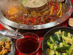 -谭鸭血老火锅(漳州路店)