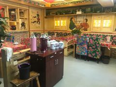 -闯关东东北农家菜(崂山石老人店)