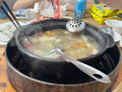 -濠轩阁特色生蚝火锅(水湾路店)