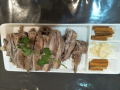 -伊和园清真餐饮