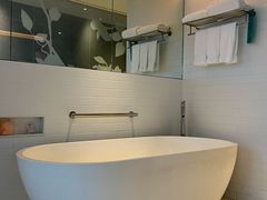 -郑州建业艾美酒店