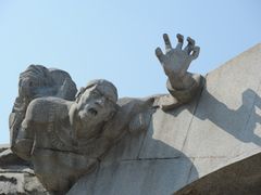 -上海市龙华烈士陵园