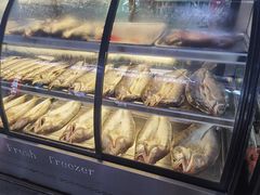 -布尔津河堤夜市